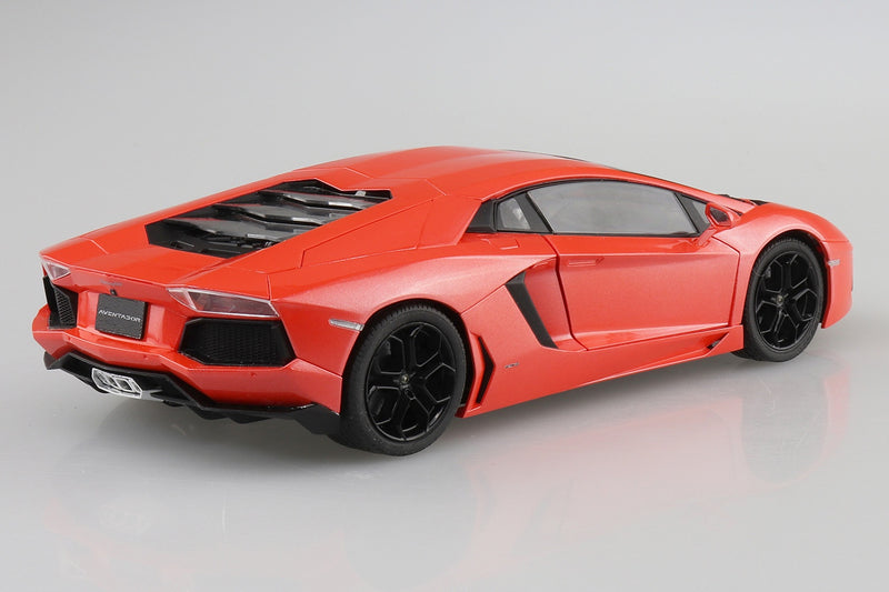 1/24 Pre-Painted Lamborghini Aventador Orange Pearl (Aoshima 1/24 Pre-Painted Series No.01-A)
