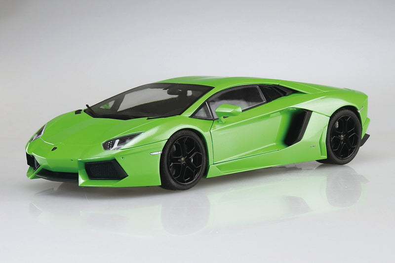 1/24 Pre-Painted Lamborghini Aventador Green (Aoshima 1/24 Pre-Painted Series No.01-C)