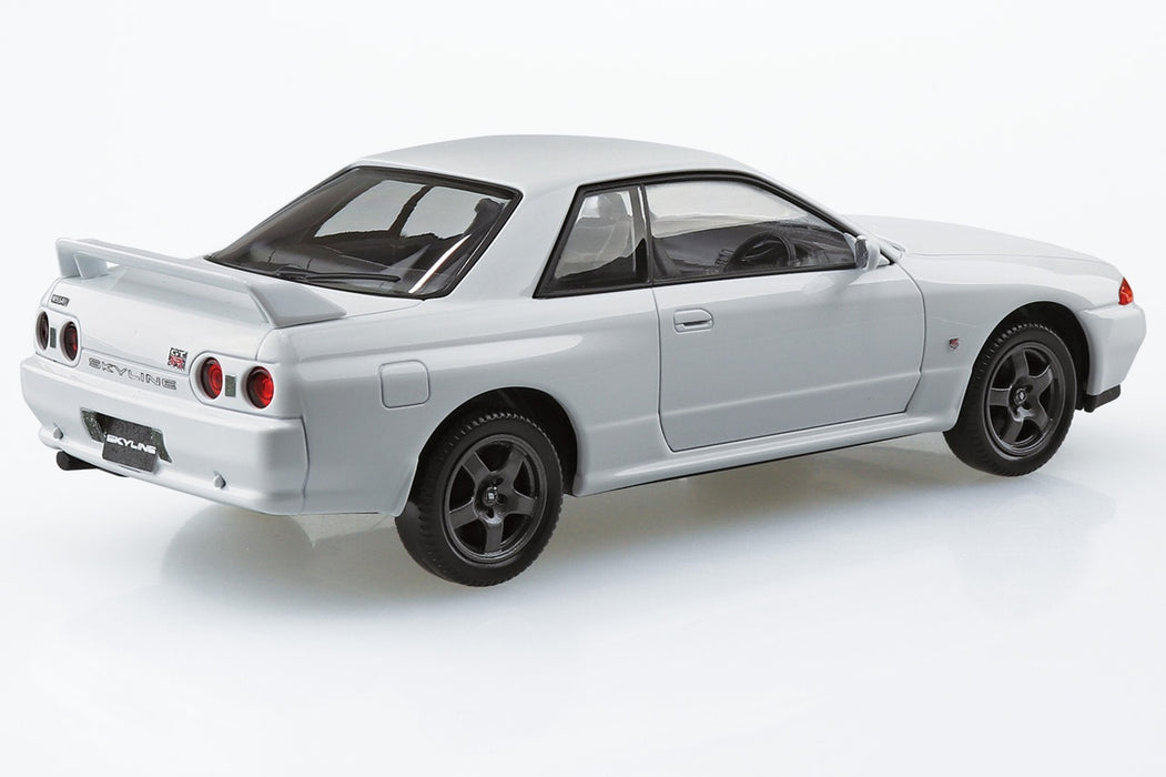 1/32 Nissan R32 Skyline GT-R (Crystal White) (Aoshima The Snap Kit Series No.14B)