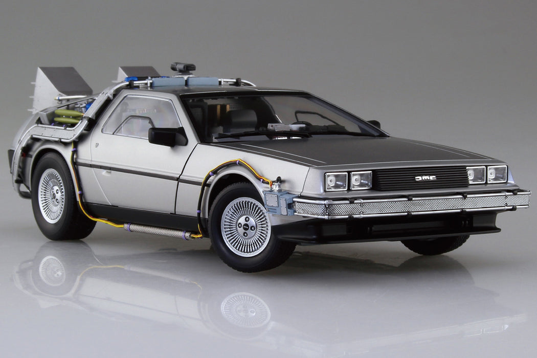 Back to the Future Part I 1/24 Time Machine (NEW MOLD)