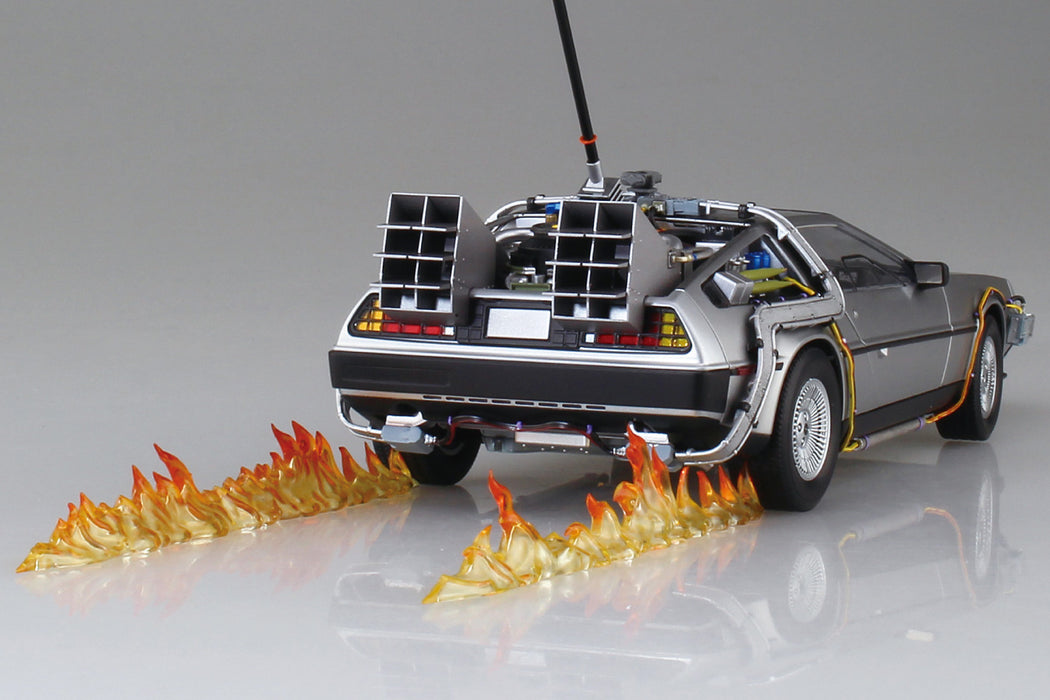 Back to the Future Part I 1/24 Time Machine (NEW MOLD)