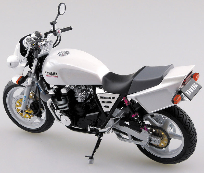1/12 Yamaha 4HM XJR400S '94 with Custom Parts (Aoshima The Bike Series 54)
