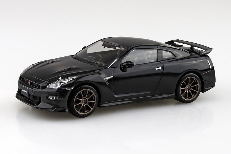 1/32 Nissan R35 GT-R 2024 (Meteor Flake Black Pearl) (Aoshima The Snap Kit Series No.03-MB)