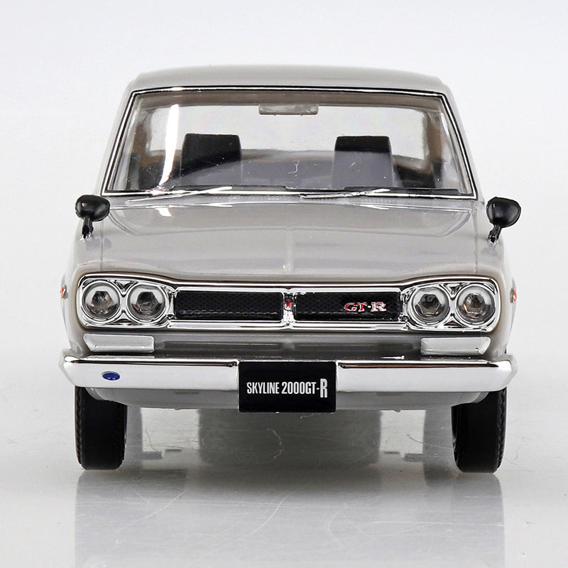 1/32 Nissan Skyline 2000 GT-R (Silver) (Aoshima The Snap Kit Series No.16-SV)