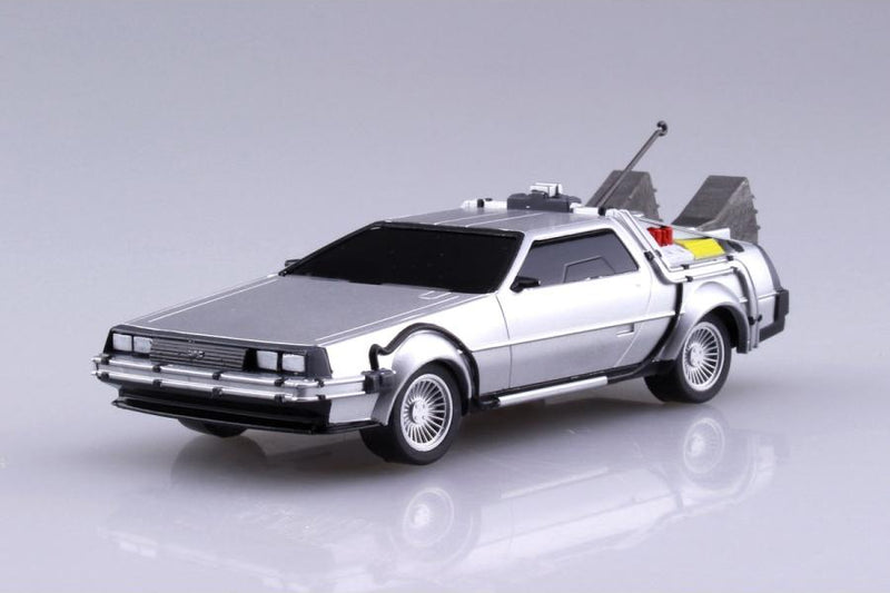 Back to the Future Part I Pull-Back 1/43 DeLorean Time Machine