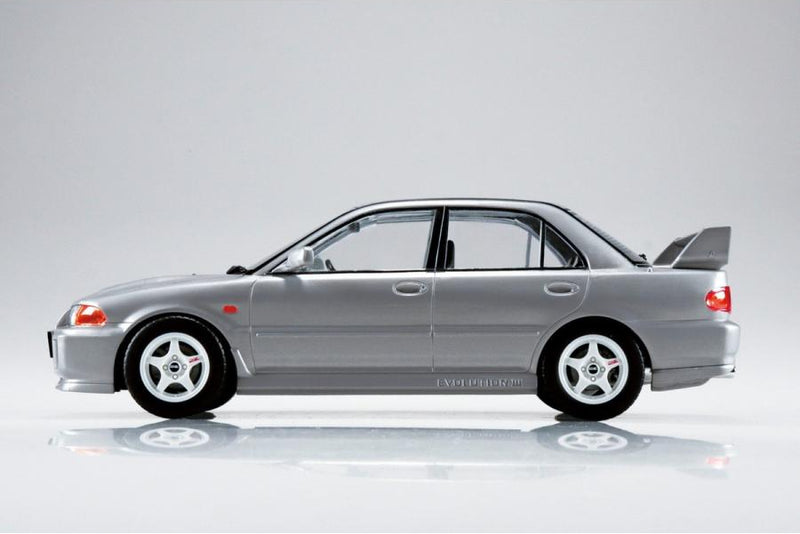 1/24 Mitsubishi CE9A LANCER GSR EvolutionⅢ 1995 Queen's Silver (Aoshima 1/24 SNAPCAR No.04-QS)