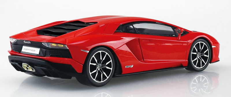 1/32 Lamborghini Aventador S (Pearl Red) (Aoshima The Snap Kit Series No.12C)