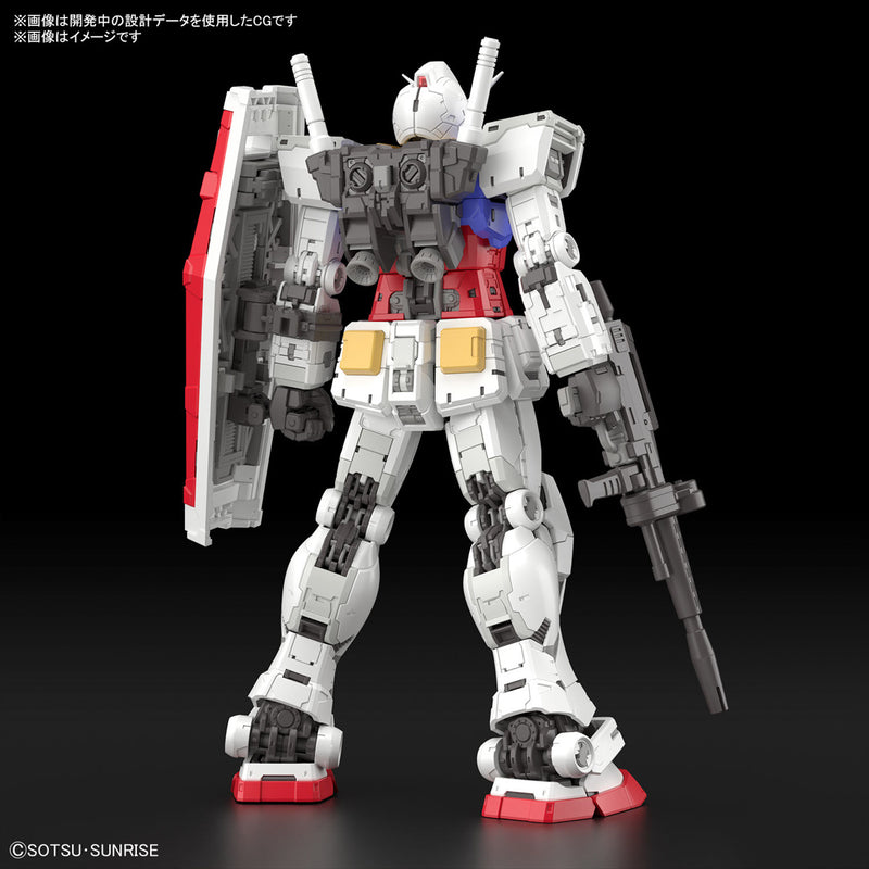 Real Grade (RG) 1/144 RX-78-2 Gundam Ver.2.0
