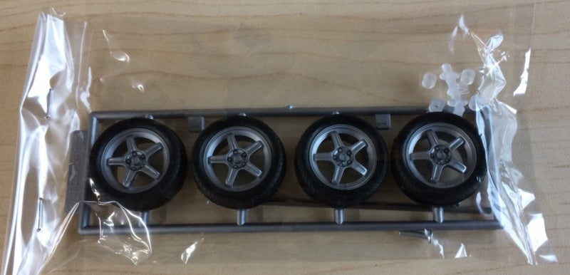 Initial D 1/24 Toyota SXE10 Altezza Nobuhiko Akiyama (Fujimi Initial D Series No.16)