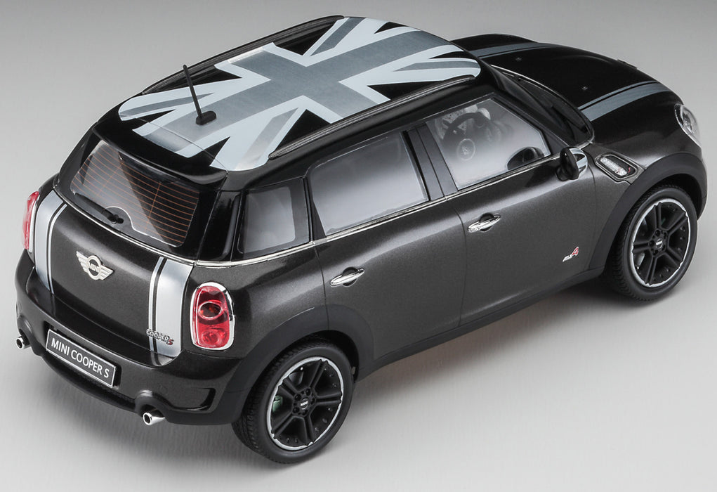 1/24 Mini Cooper S Countryman ALL4 'BLACK JACK'