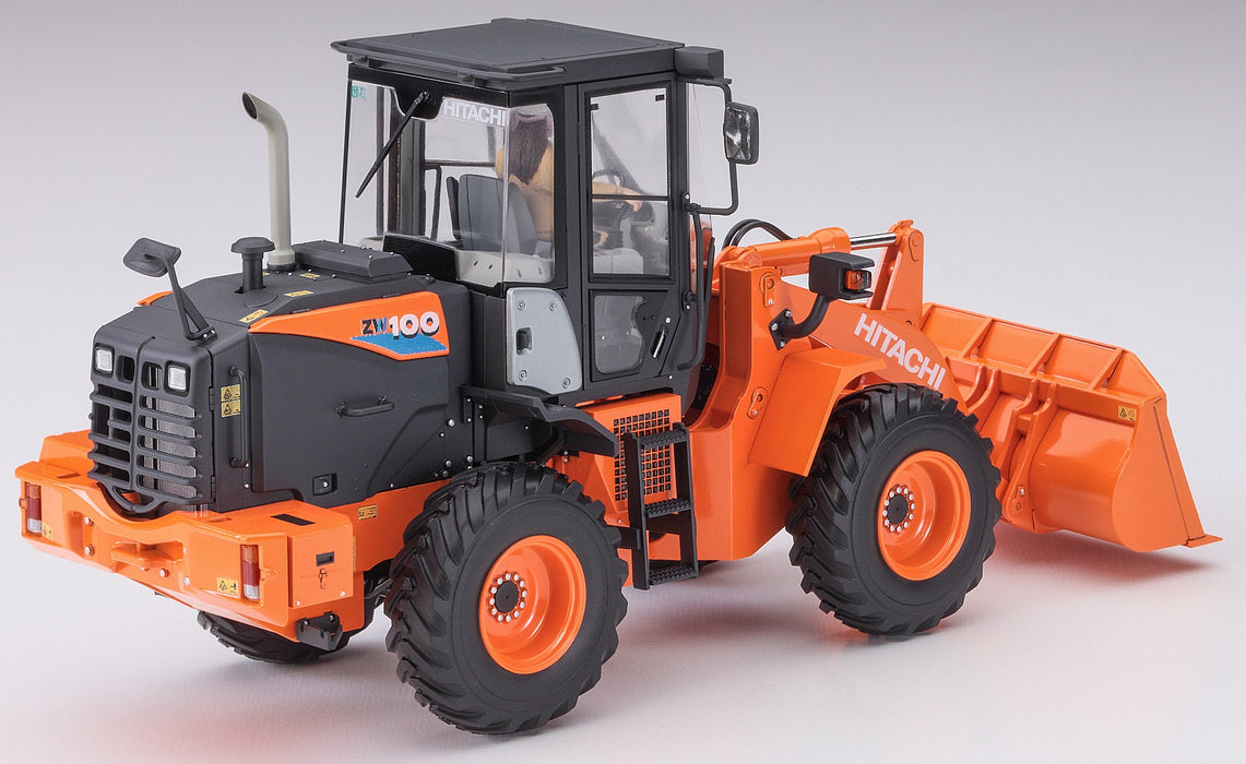 1/35 Hitachi Construction Machinery Wheel Loader ZW100-6