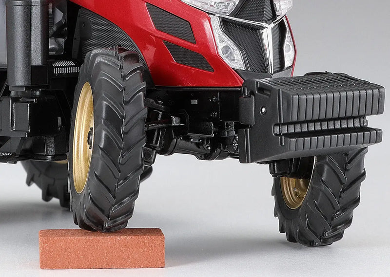 Hasegawa 1/35 Yanmar Tractor YTS113A