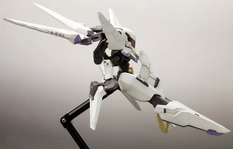 Kotobukiya Zone of the Ender (Z.O.E) - Vic Viper