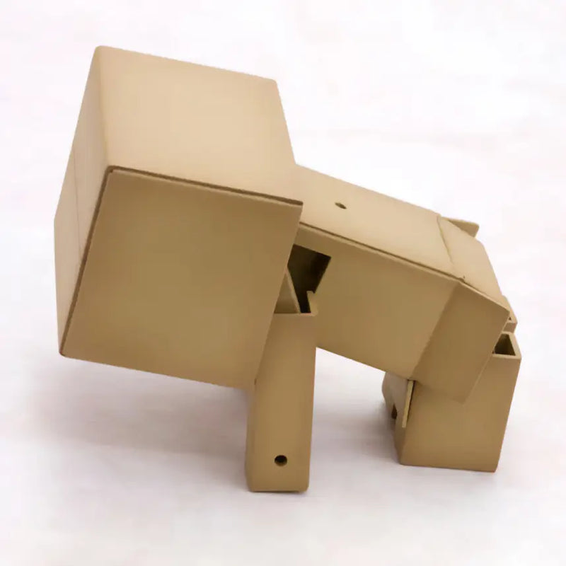 Yotsubato Non-scale Danboard Plastic Model Kit