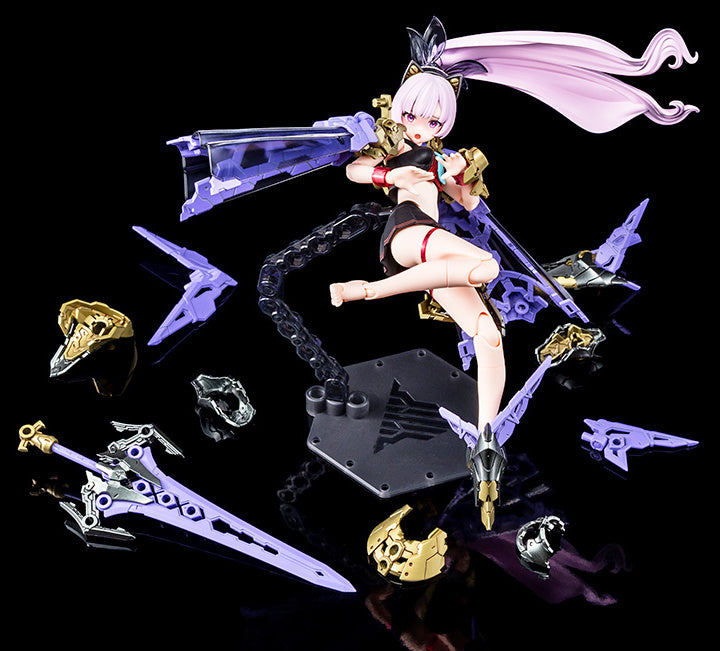 Megami Device 1/1 25.1 BUSTER DOLL PALADIN DARKNESS CLAW