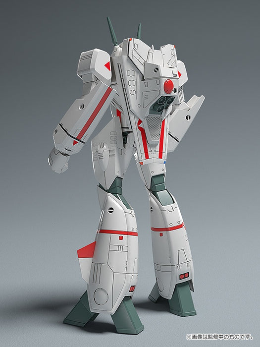 PLAMAX Macross 1/72 VF-1J Battroid Valkyrie (Hikaru Ichijo)