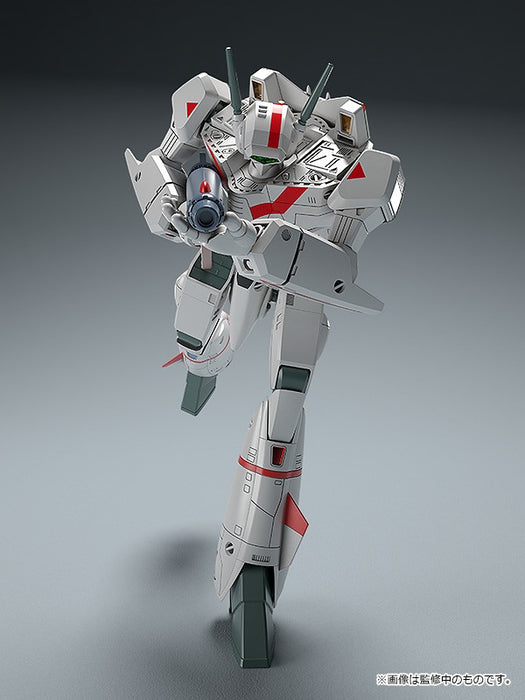 PLAMAX Macross 1/72 VF-1J Battroid Valkyrie (Hikaru Ichijo)