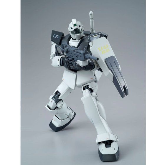 Premium Bandai Master Grade (MG) 1/100 RGM-79 GM (White Dingo Team Custom)