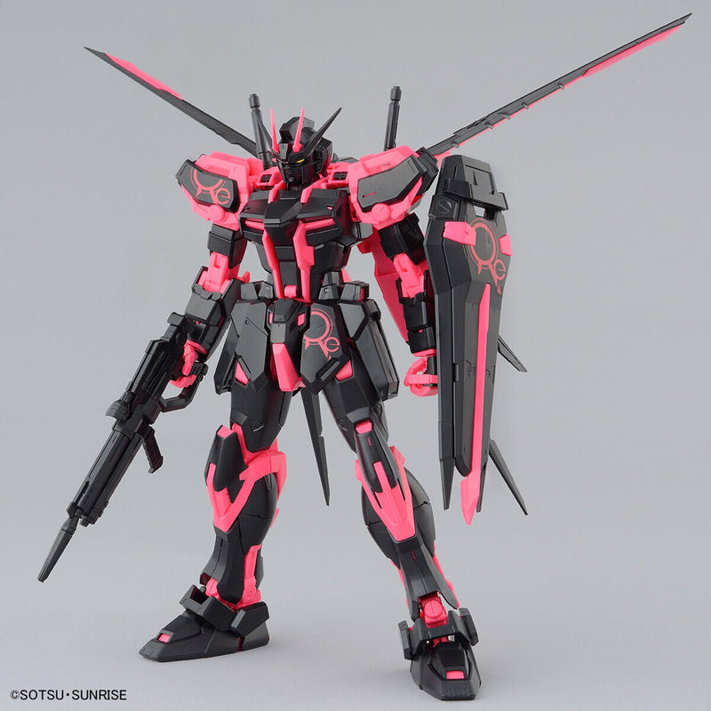 Master Grade (MG) 1/100 Aile Strike Gundam Ver.RM [Recirculation Color/Neon Pink] Limited Item