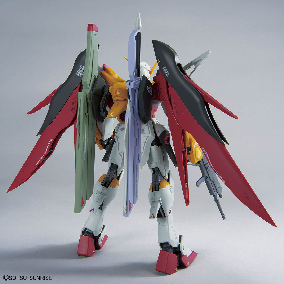 Gundam Base Limited Master Grade (MG) 1/100 ZGMF-X42S-REVOLUTION