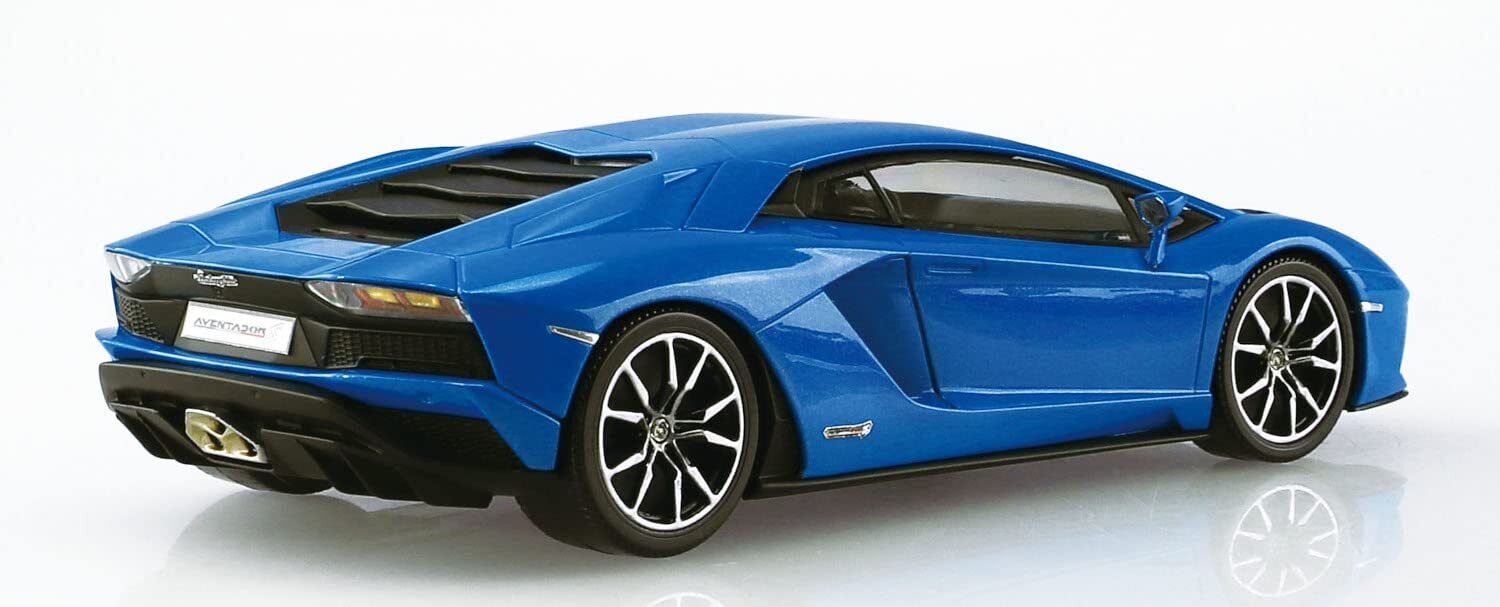 1/32 Lamborghini Aventador S (Pearl Blue) (Aoshima The Snap Kit Series No.12E)