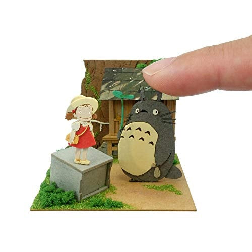 Sankei Miniature Art Kit - Studio Ghibli - In Front of the Camphor Tree (My Neighbour Totoro)