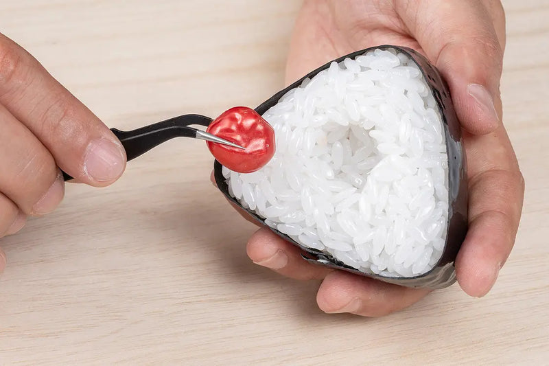 1/1 Plastic Model: Onigiri