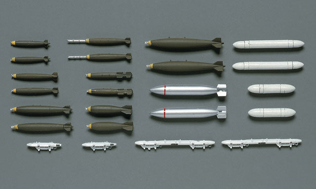 1/72 Aircraft Weapons I: US Bombs & Rocket Launchers (Hasegawa Aircraft in Action Series X72-01)