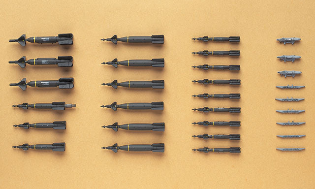 1/72 Aircraft Weapons VI: US Smart Bombs (Hasegawa Aircraft in Action Series X72-11)