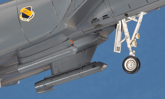 1/72 Aircraft Weapons IX: US Joint Direct Attack Munitions & Target Pods (Hasegawa Aircraft in Action Series X72-14)