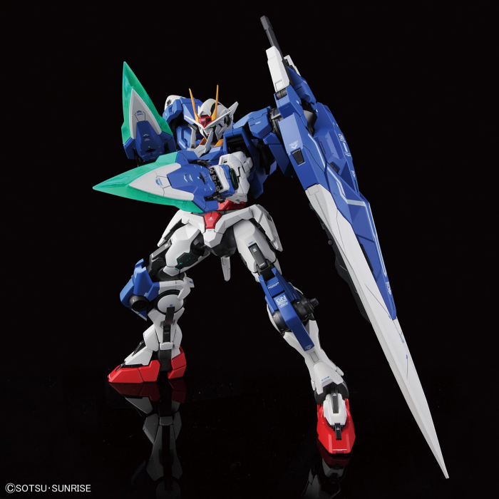 Perfect Grade 1/60 Gundam 00 7 Sword/G