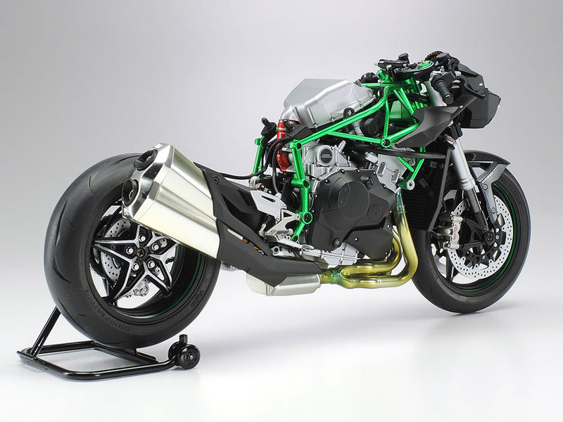 1/12 Kawasaki Ninja H2 Carbon (Tamiya Motorcycle Series 136)
