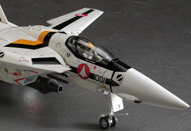 Macross 1/48 VF-1S/A Valkyrie "Skull Squadron"