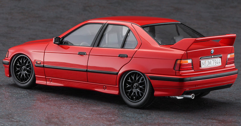 1/24 BMW 320i (E36) w/ Trunk Spoiler (Hasegawa 20592)