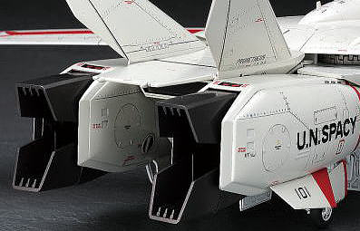 Macross 1/48 VF-1J/A Valkyrie Vermilion Squadron