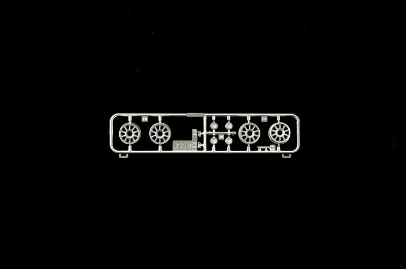 1/24 Volvo 760GLE (Italeri No.3623)