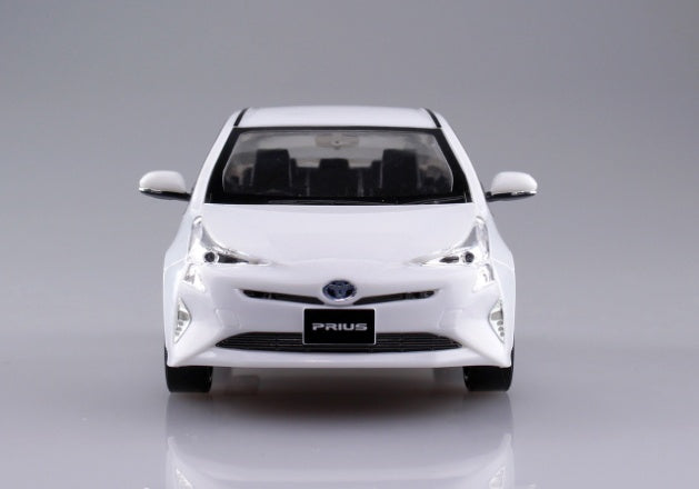 1/32 Toyota Prius (Super White II) (Aoshima The Snap Kit Series No.02A)