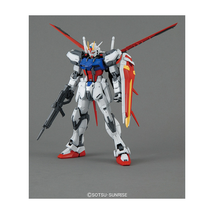 Master Grade (MG) 1/100 GAT-X105 Aile Strike Gundam ver.RM