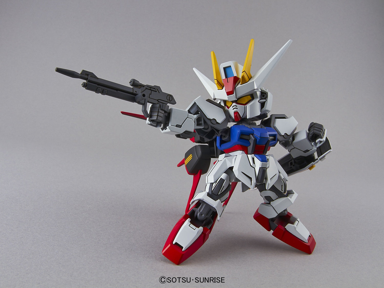 Bandai SD Gundam EX-Standard GAT-X105+AQM/E-X01 Aile Strike Gundam