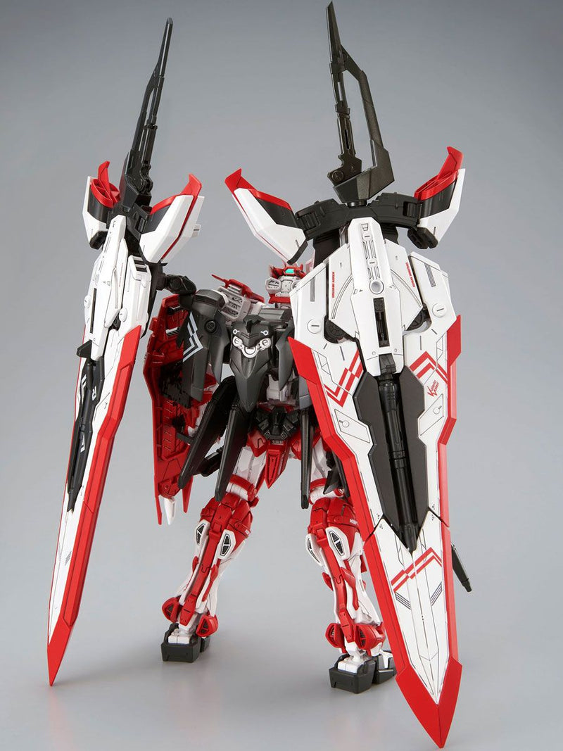 Master Grade (MG) 1/100 MBF-02VV Gundam Astray Turn Red
