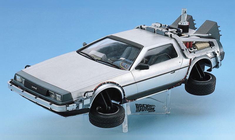 Back to the Future Part II 1/24 DeLorean