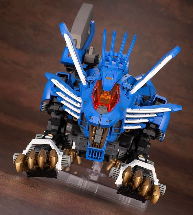 Highend Master Model (HMM) 1/72 Zoids RZ-028 BLADE LIGER AB