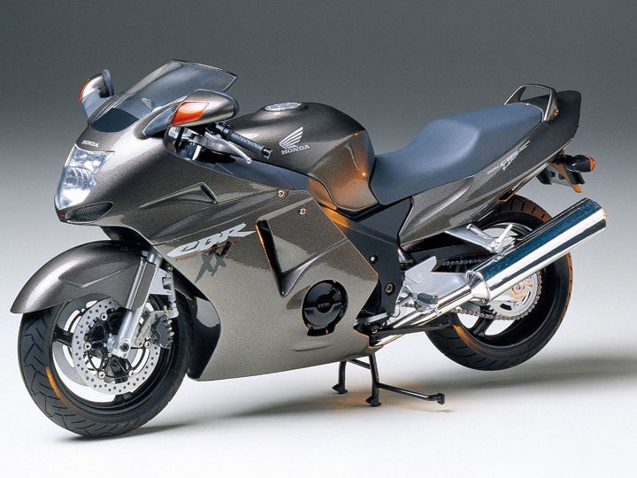 1/12 Honda CBR1100XX Super Blackbird (Tamiya Motorcycle Series 70)