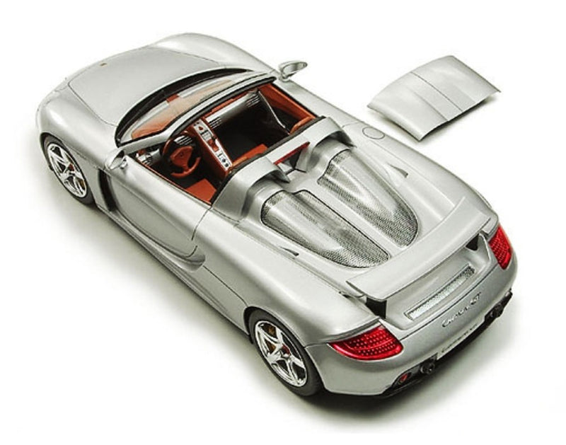 1/24 Porsche Carrera GT (Tamiya Sports Car Series 275)