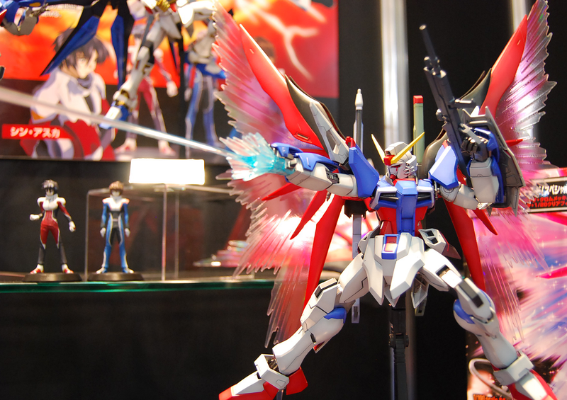 MG ZGMF-X42S Destiny Gundam Extreme Burst Mode (Master Grade Gundam Seed Destiny 1/100)
