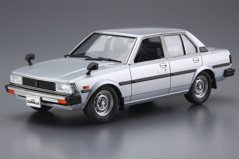 1/24 Toyota E71/E70 Corolla Sedan DX/GT '79 (Aoshima The Model Car Series No.71)