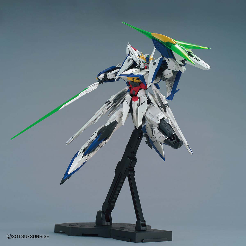 Master Grade (MG) 1/100 MVF-X08 Eclipse Gundam
