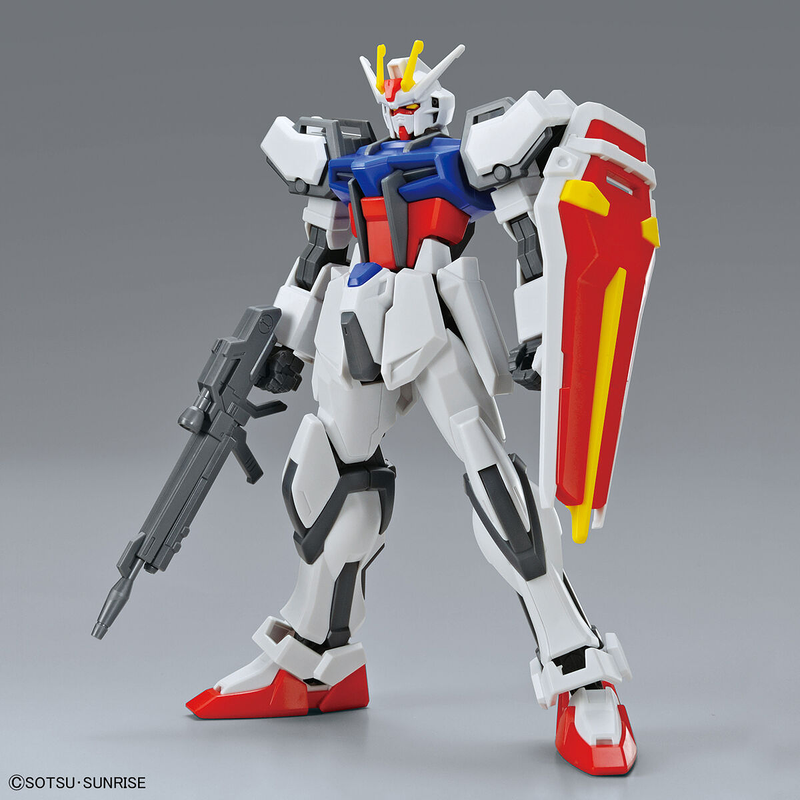 Entry Grade (EG) 1/144 GAT-X105 Strike Gundam