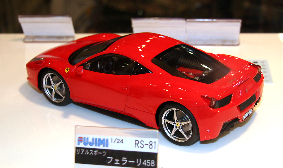 1/24 Ferrari 458 Italia (Fujimi Real Sports Car Series RS-81)