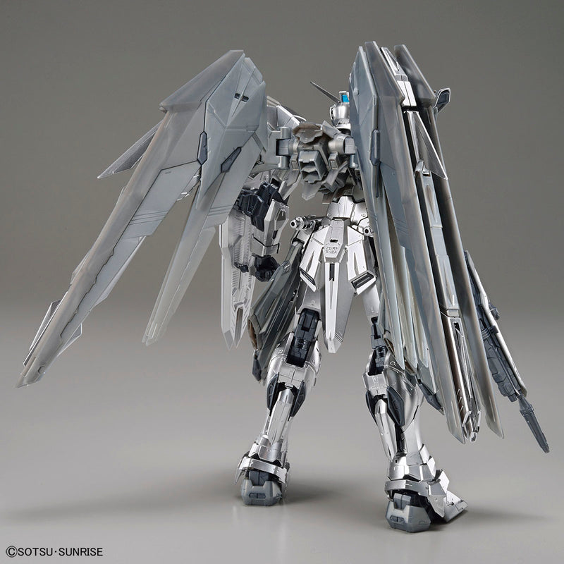 Gundam Base Limited Master Grade (MG) 1/100 XGMF-X10A Freedom Gundam Ver. 2.0 (Silver Coating)